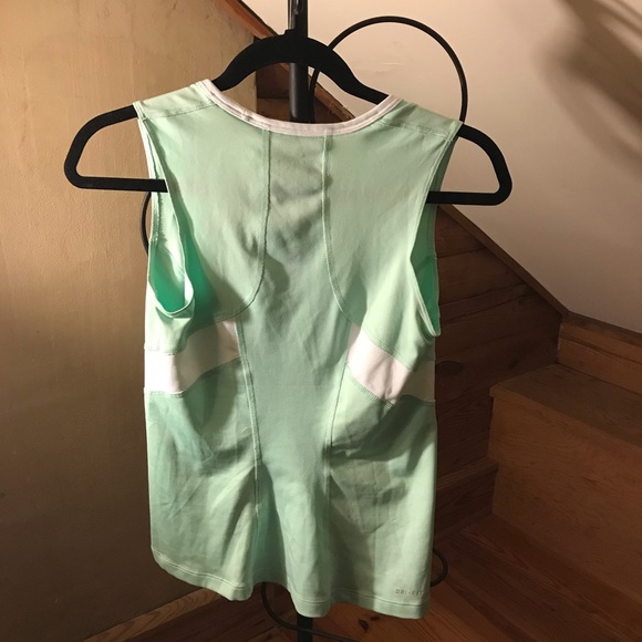 Nike Dri-Fit Pastel Green White Tennis Top, EUC, S - Picture 2 of 13